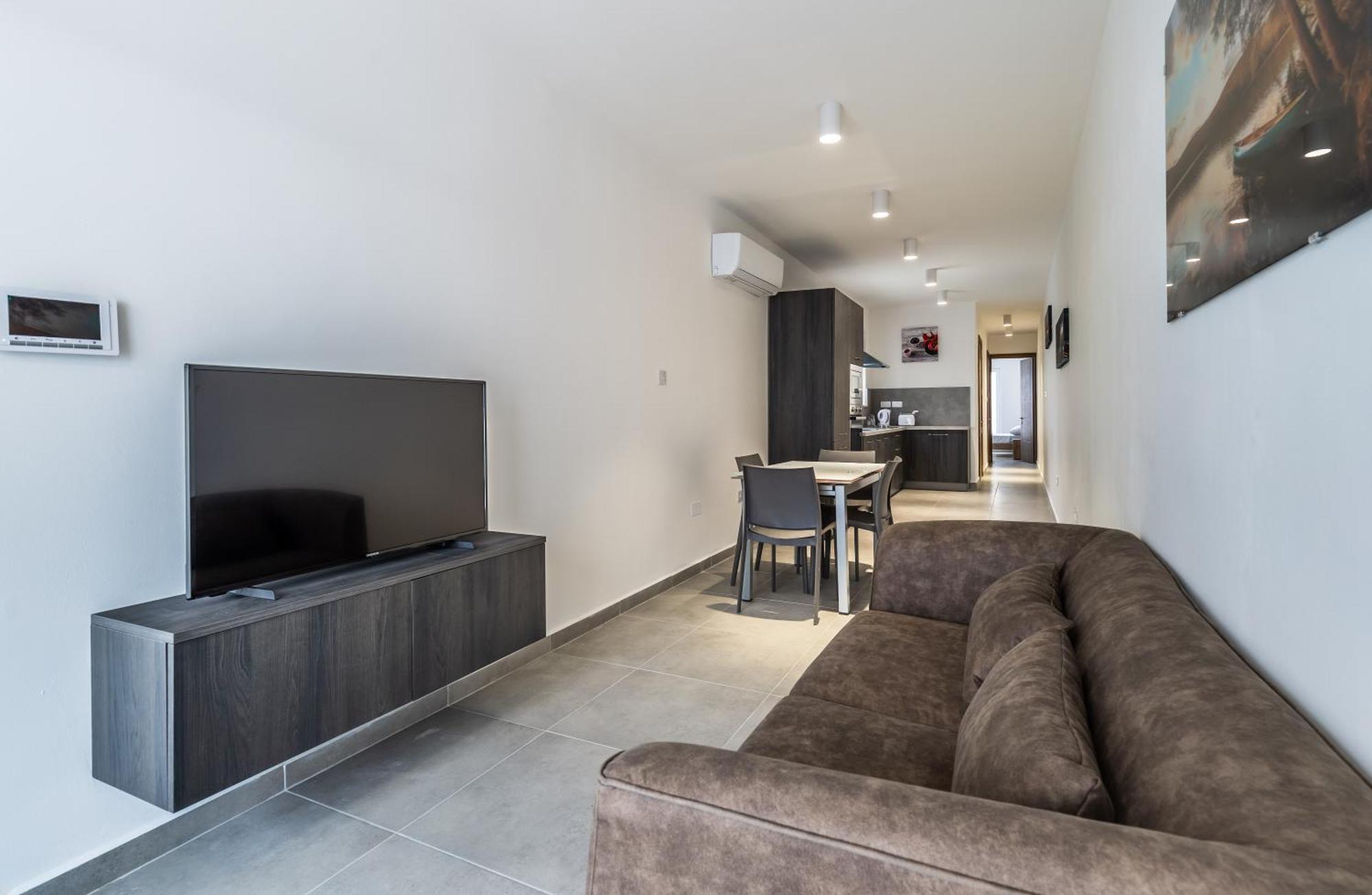 Penthouse In St. Paul'S Bay Apartment Exterior photo
